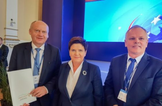 PM Beata Szydło and NEWAG S.A. support the gifted – new scholarships funded